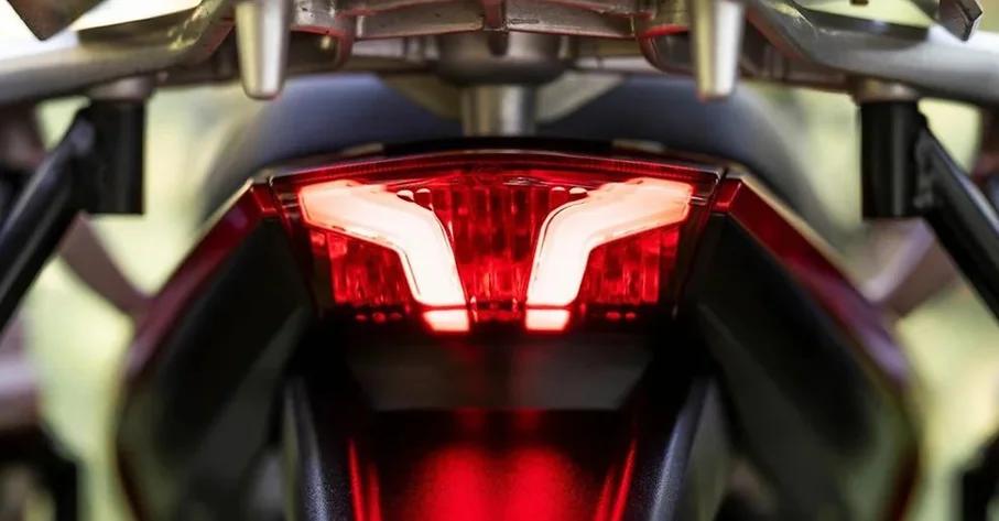 JAWA Jawa Rvm500-Adventure 2026 Model Motosiklet - Görsel 3